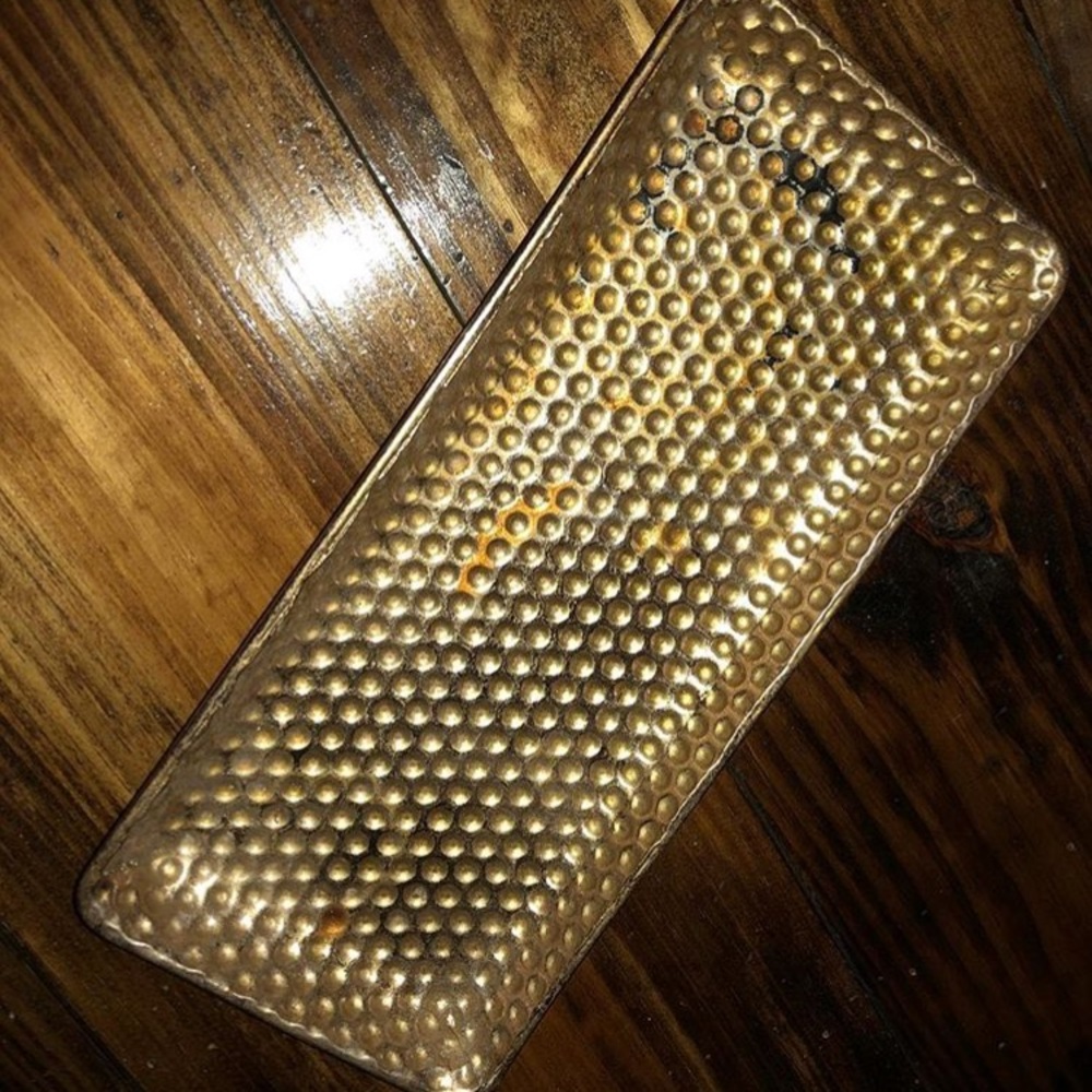 Gold tray